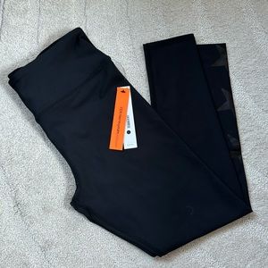 Aqua athletic exclusive leggings